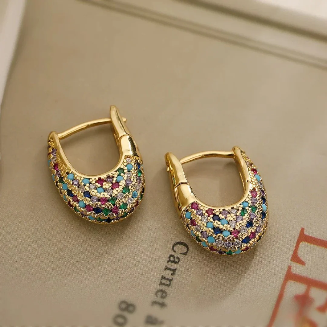 Yasmin – Bunte Glitzer-Hoops